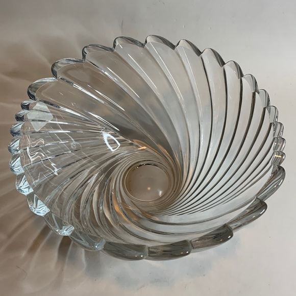 Radiance by Mikasa Crystal Glass 10” Hostess Bowl - Picture 1 of 4